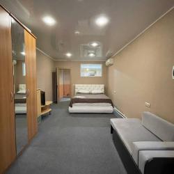VeryHotel — f39a158d83cbde4cd5a39782b0687a72