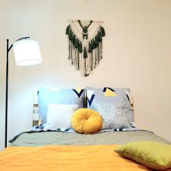 Фото Апартаменты на улице Счастливой 3