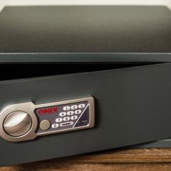 Номер полулюкс с 1 двуспальной кроватью