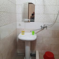 Комната стандарт с 2 односпальными и 1 двуспальной кроватью