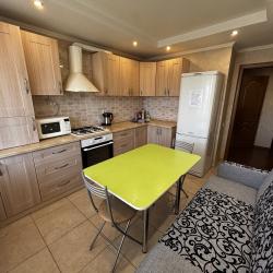 Фото Апартаменты на улице Вокзальная 77