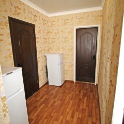Комната эконом с 1 односпальной и 1 двуспальной кроватью