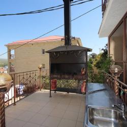 Фото Отель Гостевой дом Лев