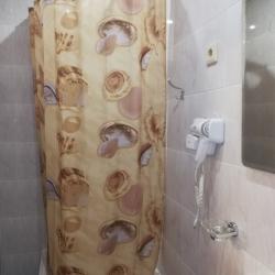 Номер стандарт с 1 двуспальной кроватью