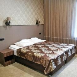 Фото Отель Зима