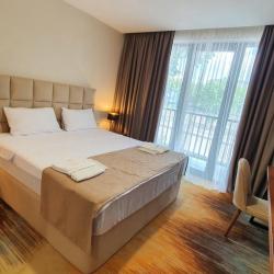 Фото Отель Carousel Hotel (Карусель)