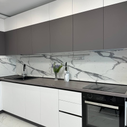 Фото Просторные Апартаменты в центре 55м²