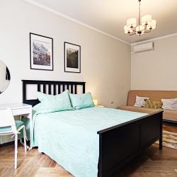 Апартаменты улучшенные Трудовой Славы, 10