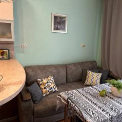 Фото Отель ДзенХоум на улице Полтавская 11