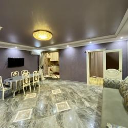 Фото Апартаменты на улице Цоколаева, 32к3