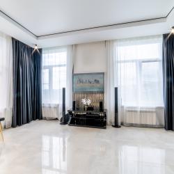 Фото Отель Вилла с бассейном №27