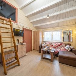 Малый коттедж у леса с 2-мя спальнями