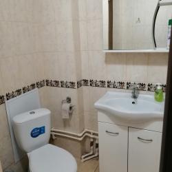 Номер стандарт с 1 односпальной и 1 двуспальной кроватью