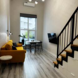 Апартаменты люкс гостиничный комплекс Радуга 10И