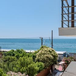 Фото Отель Sea Breeze (Си Бриз)