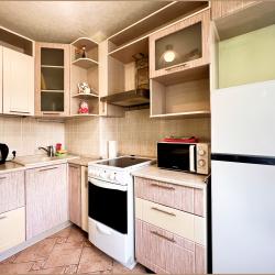 Фото Апартаменты на улице Скальная 18