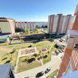 EasyRent (ИзиРент) на улице Александра Кудашева 106 — f57ba32848df7ee5f60dd6aedef3f3f1