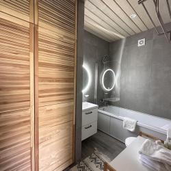 Фото Отель BarnHouse Village (БарнХаус Виллэдж)