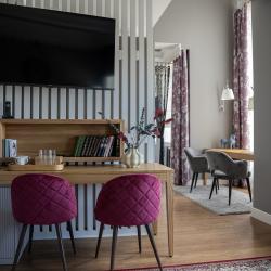 Номер люкс премиум с 1 двуспальной кроватью