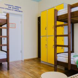 Кровать в 4, 6 или 8-местном общем номере (Кубрик) (общие удобства)