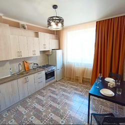 Фото Апартаменты на улице Новороссийская 171Бк2