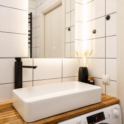 Фото Отель Sunmarine apartments (Санмарин апартментс) на улице Малая Очаковская 4а к2