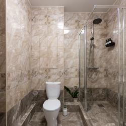 Фото Отель ElizaHome на Ушаковской набережной 1/3