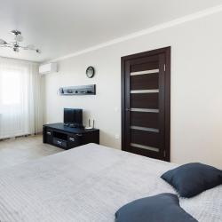 Фото Отель Sutki Life (Сутки Лайф) на Тополиной 6