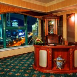 Фото Отель Diplomat Hotel & Business Center (Дипломат и Бизнес и Центр)