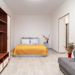 Фото Отель Home (Хоум) на улице Александра Матросова