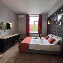 Фото Отель Metro Apartments (Метро Апартментс)