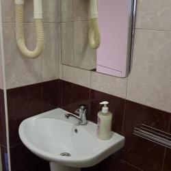 Номер стандарт с 1 двуспальной кроватью