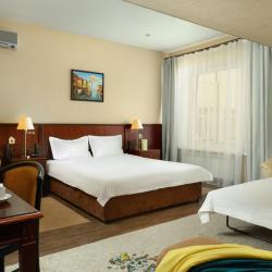 Фото Отель Парус