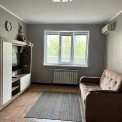 Фото Апартаменты на улице Матросова 18