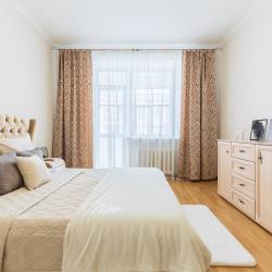 Фото Апартаменты на улице Япеева