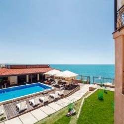 Номер стандарт с 1 двуспальной кроватью