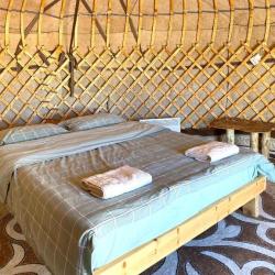 Фото Отель Yurt camp Sonun (Юрточный лагерь Сонун)