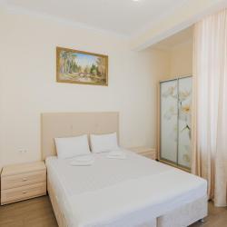 Фото Отель Зеленый попугай