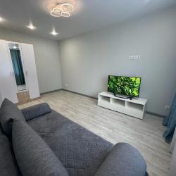 Фото Уютные апартаменты на улице 65-летия Победы 1/15