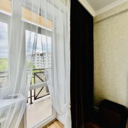 Фото Апартаменты на улице Адмиральского 1А