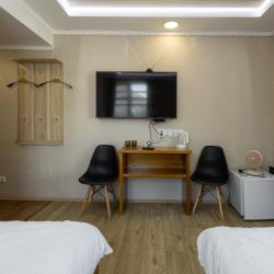 Фото 130 Hotel (130 Отель)