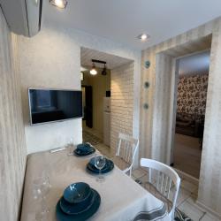 Фото Отель Tolstoy Apart (Толстой Апарт) на улице Демонстрации 38