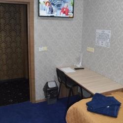 Кровать в 2-местном общем номере люкс