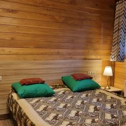 Фото Отель Дом В1 на базе отдыха Новинки Парк