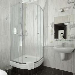 Art HOTEL (Арт отель) — f78dc2adf75db287a6383da9bd014e48