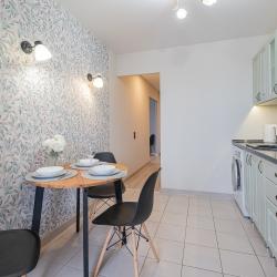 Фото Апартаменты Петровские на улице Учебная