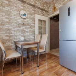 Фото Апартаменты на улице Коминтерна 11/2