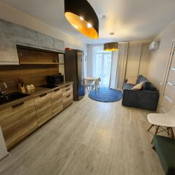 Фото Отель Holiday House (Холидей Хаус)