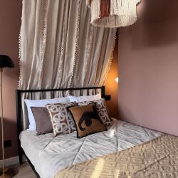 Фото Апартаменты Gentle Rent на улице Михайлова 23