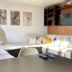 Фото Апартаменты Grape Room Apartment (Грейп Рум Апартмент) на проспекте Мира 122